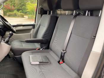Used Volkswagen Transporter 2017 for sale - 73106827: Photo