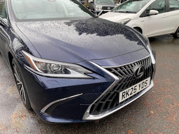 Used Lexus ES 2025 for sale - 76802260: Photo