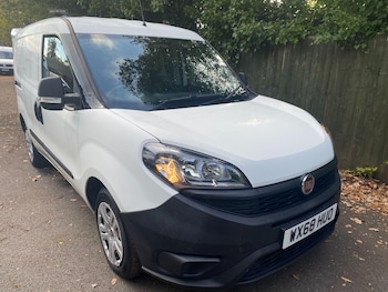 Used Fiat Doblo 2018 for sale - 76239700: Photo