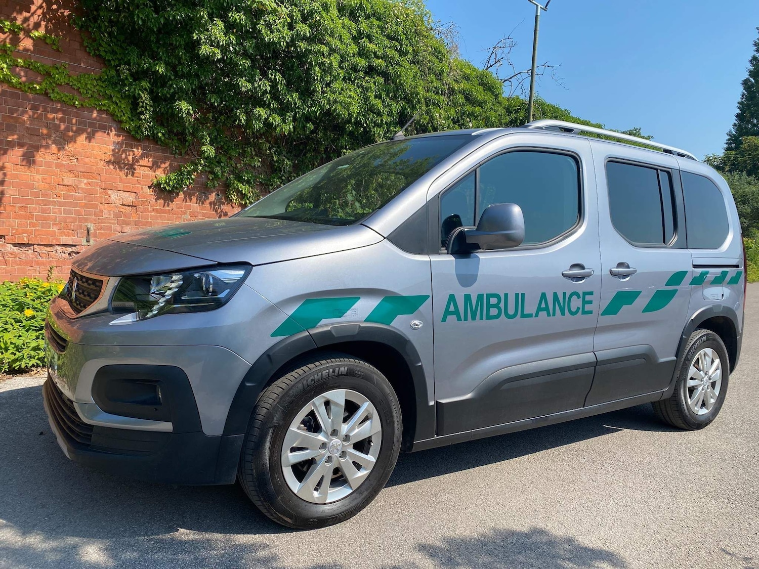 Vehicle 1