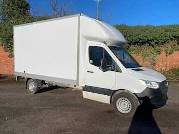 Mercedes-Benz - Sprinter