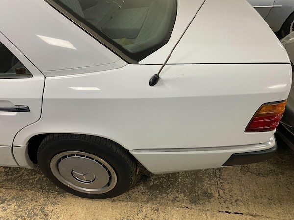 Used Mercedes-Benz 220 1993 for sale - 75608970: Photo 24