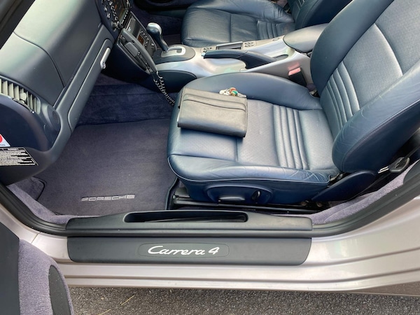 Used Porsche 911 2002 for sale - 75481268: Photo 11