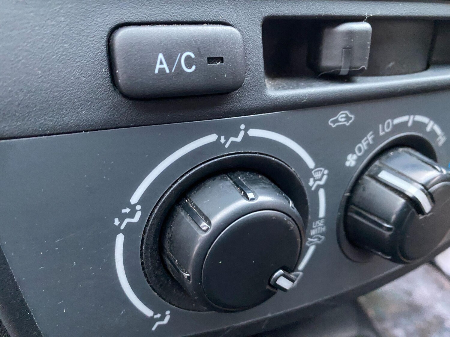 Used Toyota Hilux 2015 for sale - 77496670: Photo 11