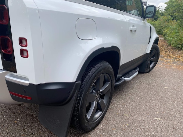 Used Land Rover Defender 90 2021 for sale - 75481289: Photo 18