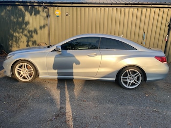 Used Mercedes-Benz E Class 2014 for sale - 79495942: Photo