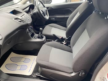 Used Ford Fiesta 2015 for sale - 79831099: Photo