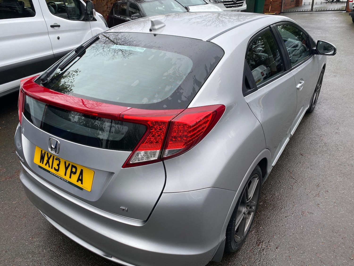 Used Honda Civic 2013 for sale - 77496031: Photo 14