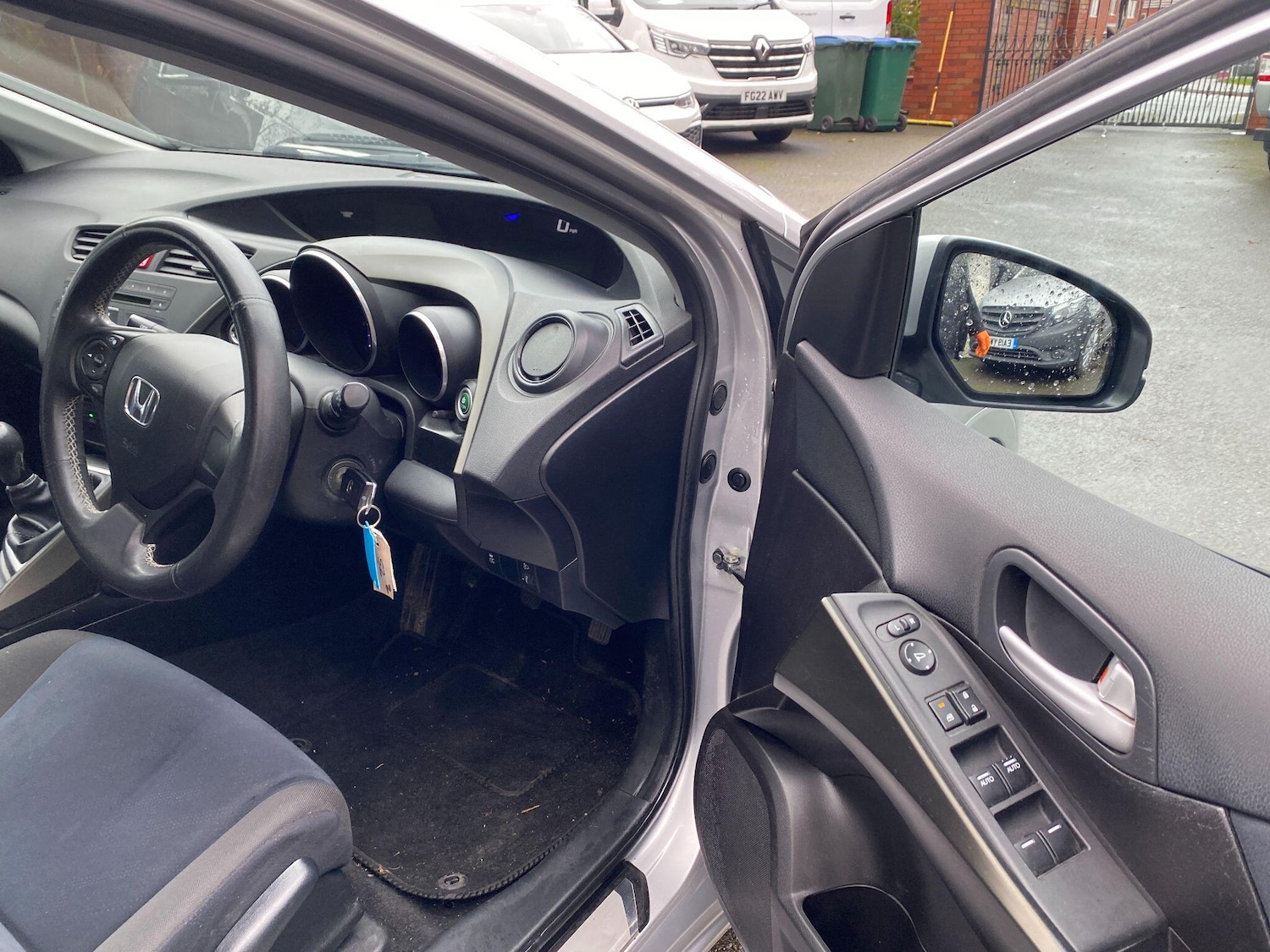 Used Honda Civic 2013 for sale - 77496031: Photo 20