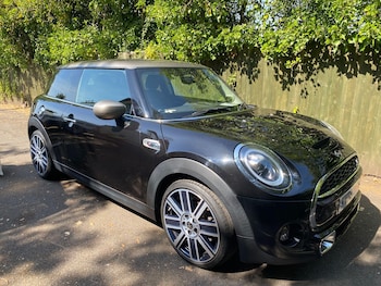 Used MINI Hatch 2019 for sale - 79412179: Photo