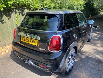 Used MINI Hatch 2019 for sale - 79412179: Photo