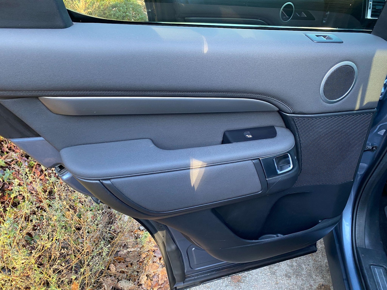 Used Land Rover Discovery 2019 for sale - 76592086: Photo 12