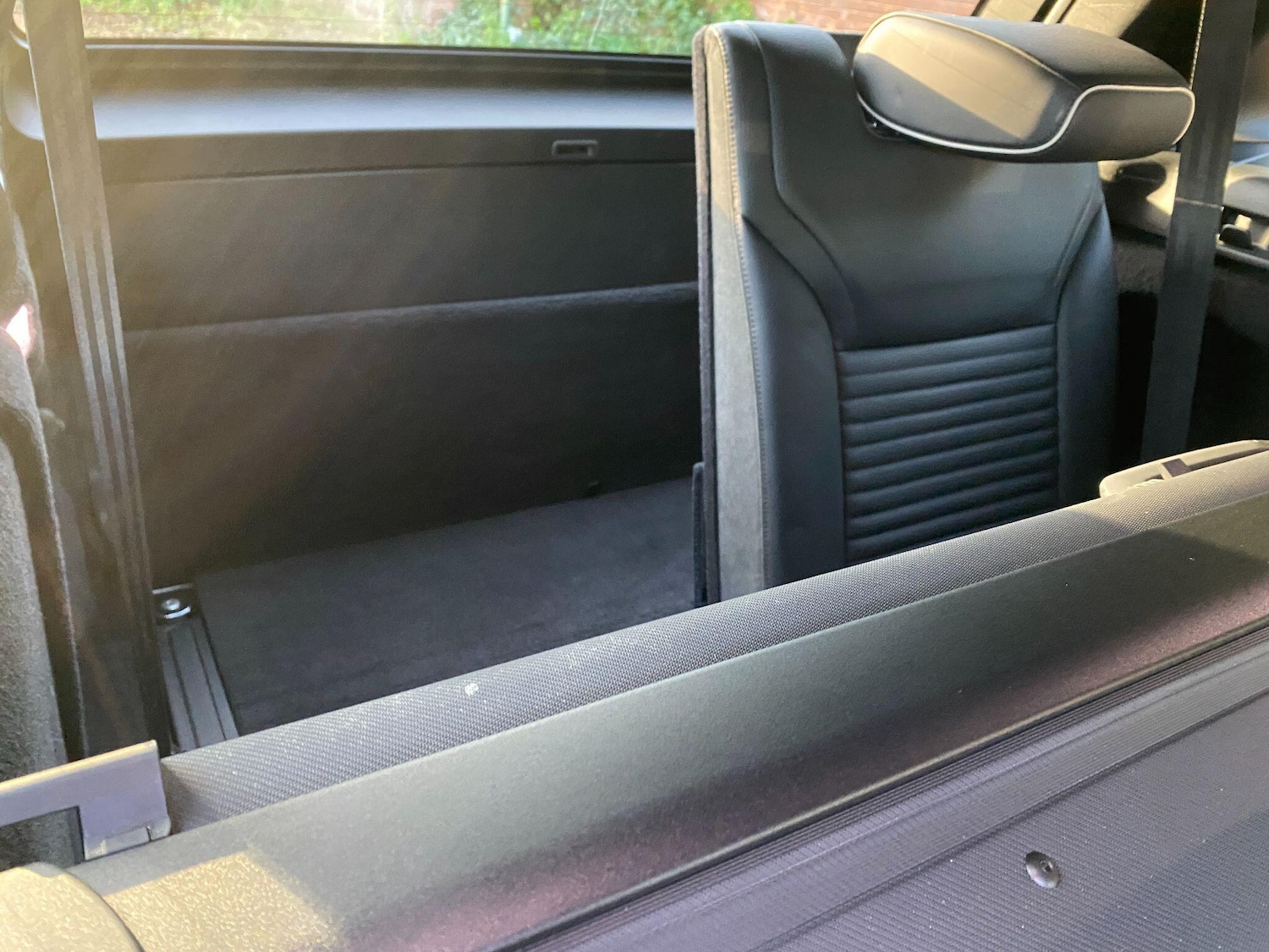 Used Land Rover Discovery 2019 for sale - 76592086: Photo 7