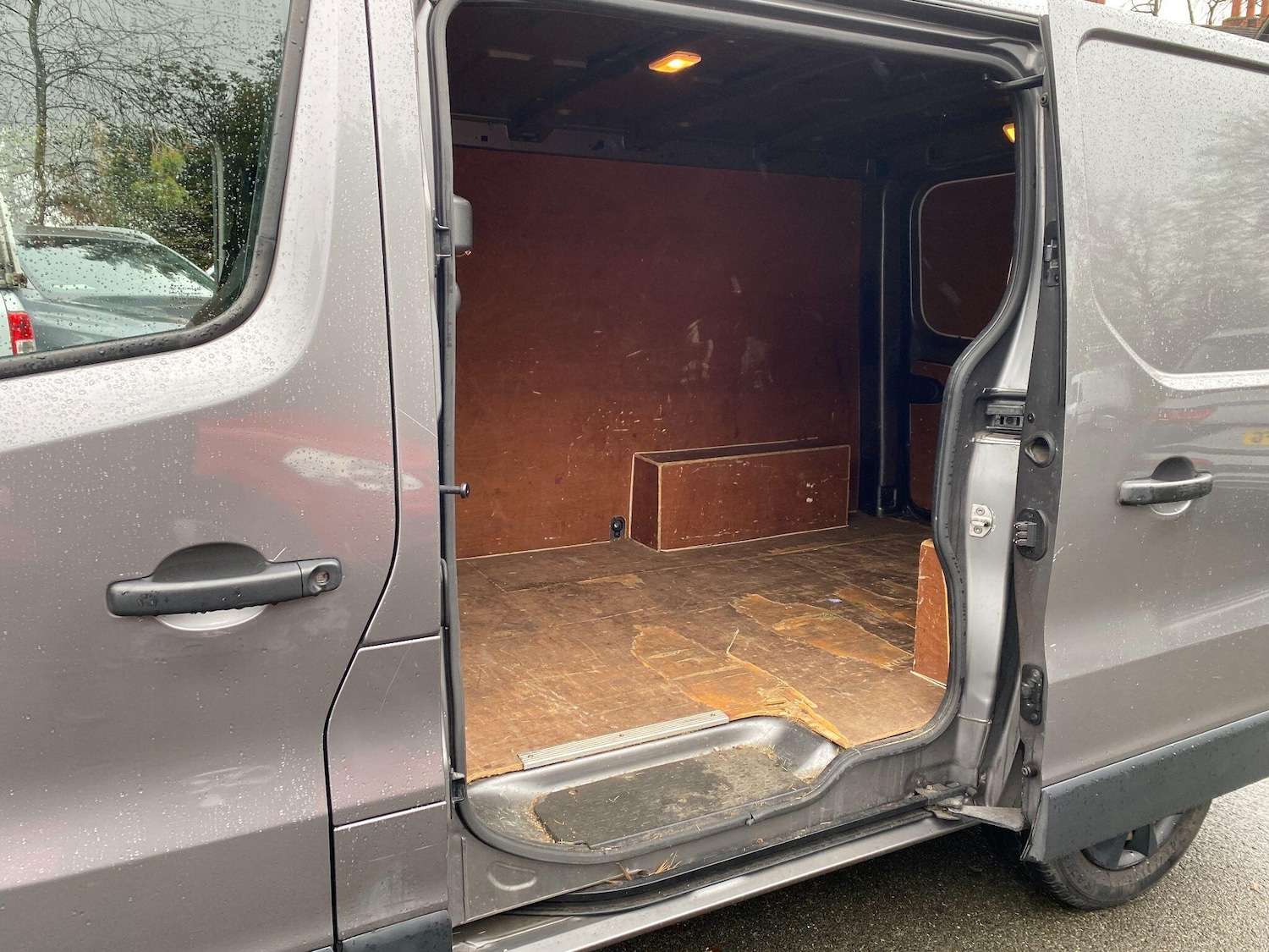 Used Vauxhall Vivaro 2019 for sale - 77550383: Photo 6