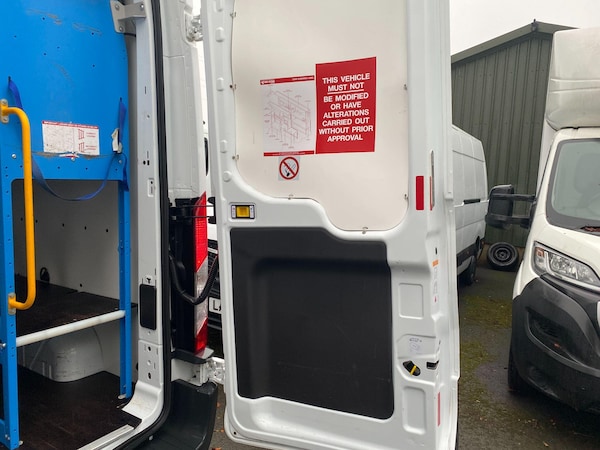 Used Ford Transit 2018 for sale - 76166970: Photo 8