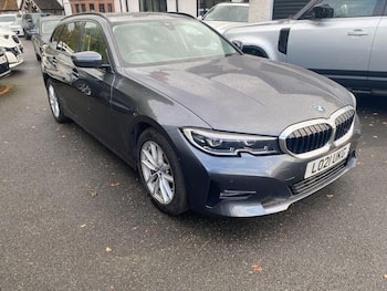 Used BMW 3 Series 2021 for sale - 79657752: Photo