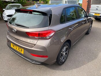 Used Hyundai i30 2023 for sale - 78492783: Photo