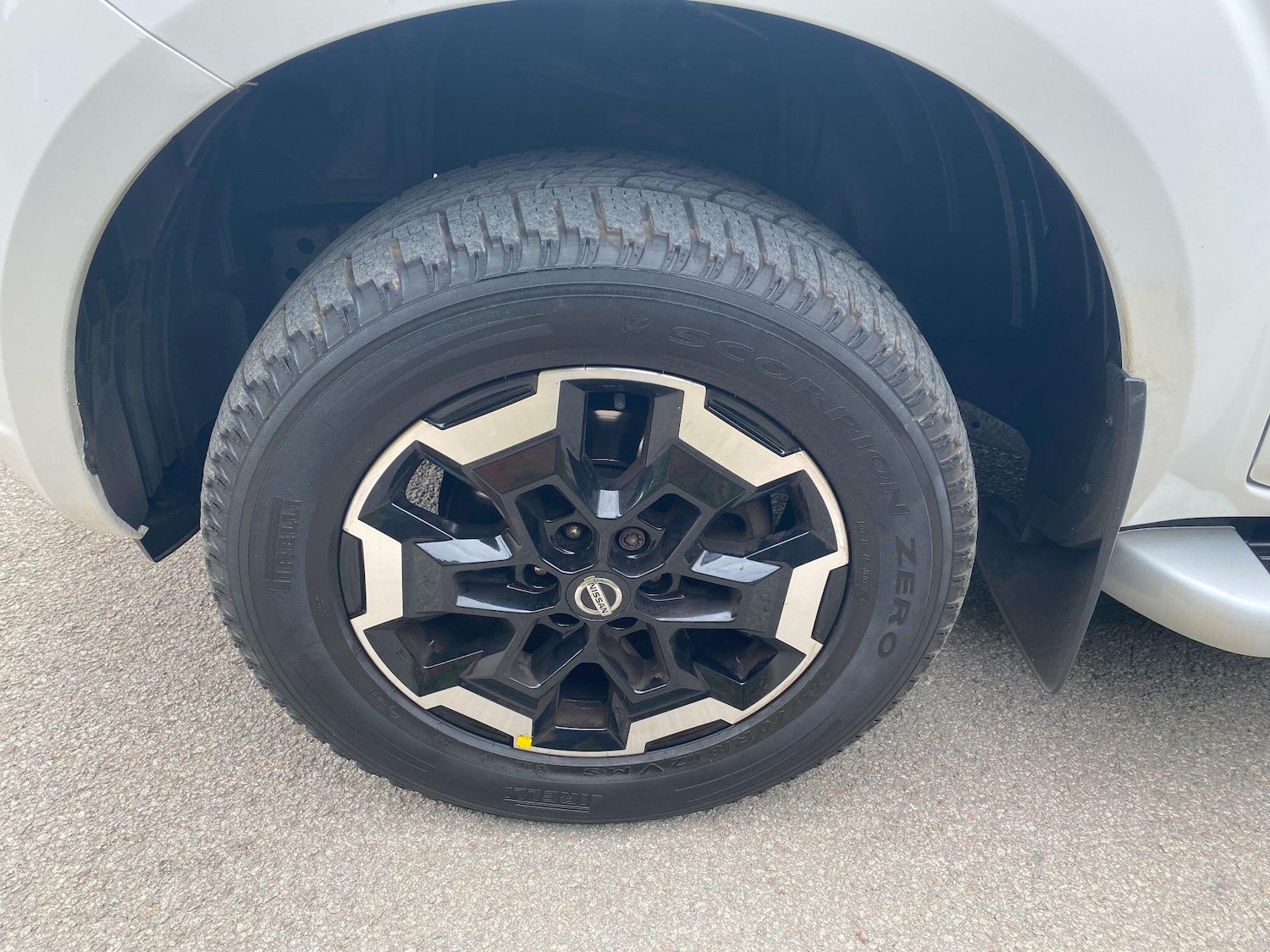 Used Nissan Navara 2020 for sale - 76377626: Photo 23