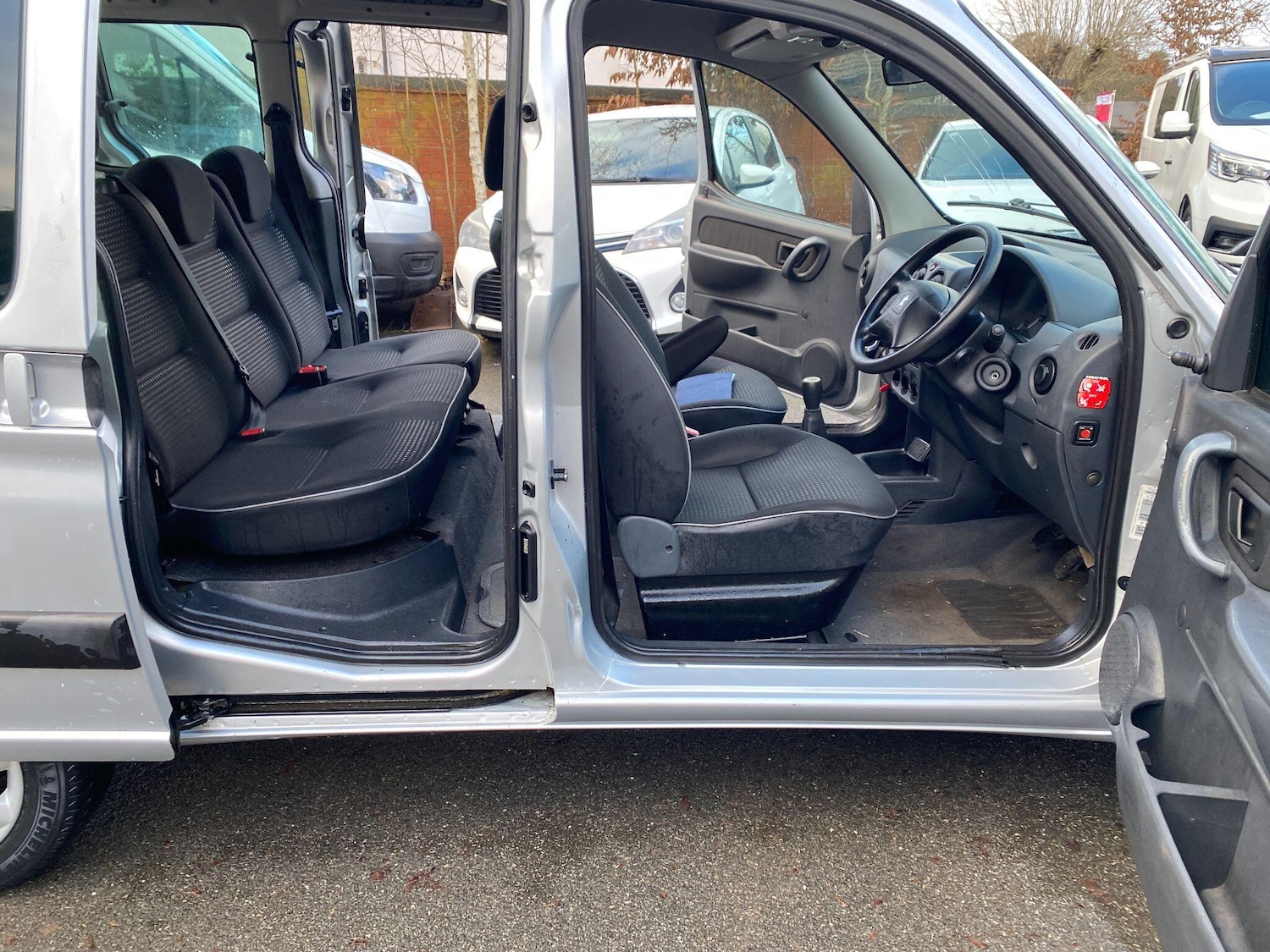 Used Peugeot Partner 2006 for sale - 77440341: Photo 17