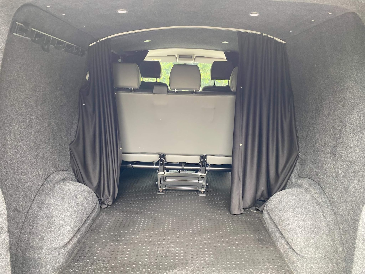 Used Volkswagen Transporter 2019 for sale - 76990753: Photo 30