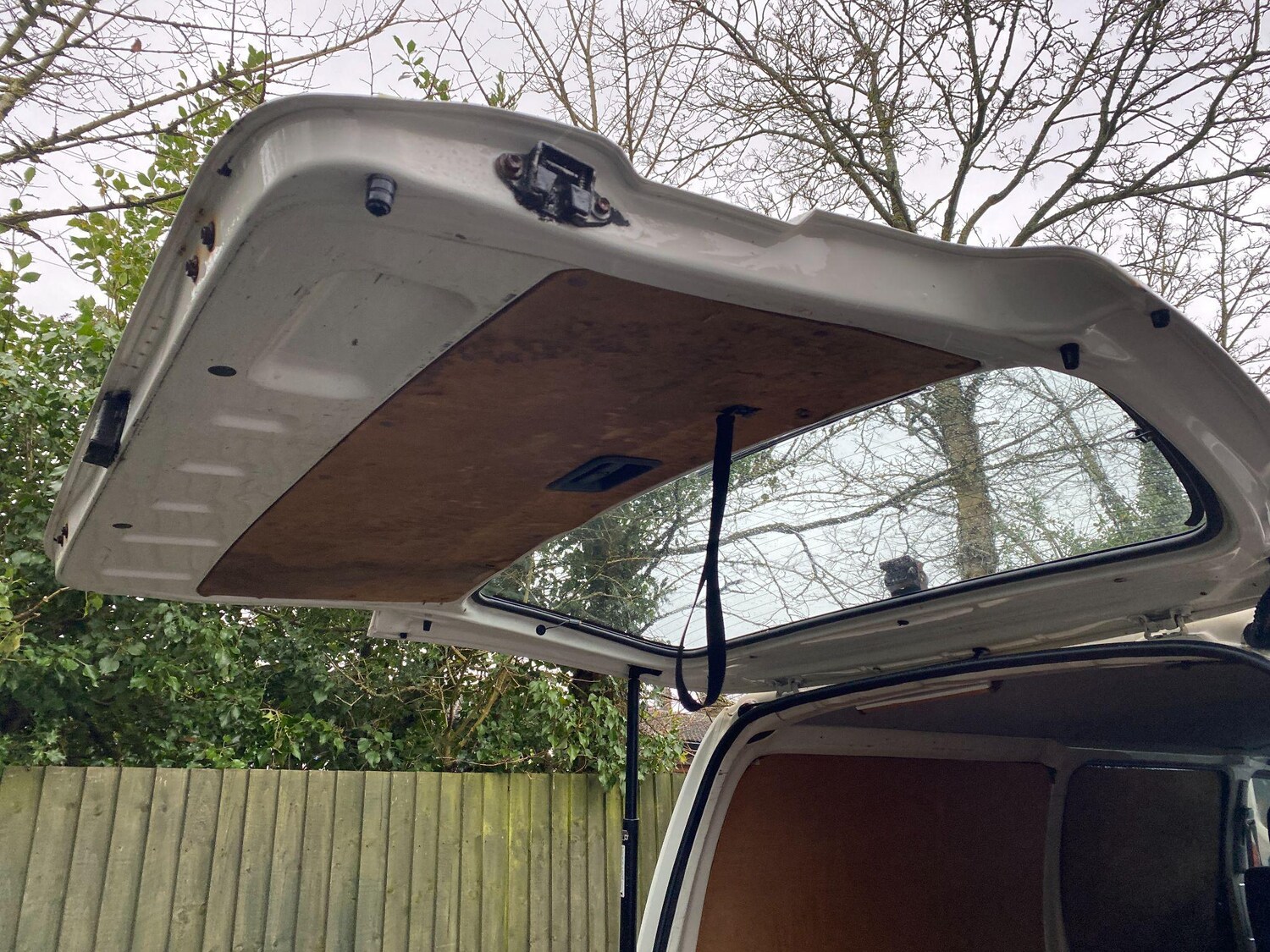 Used Toyota HiAce 2001 for sale - 76800785: Photo 16