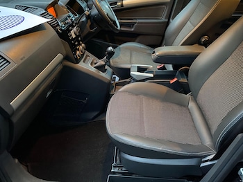 Used Vauxhall Zafira 2010 for sale - 76759701: Photo