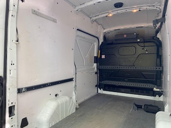 Used Ford Transit 2018 for sale - 78448003: Photo