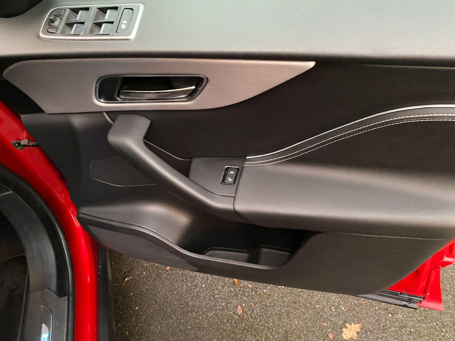 Used Jaguar F-Pace 2019 for sale - 76899418: Photo 10