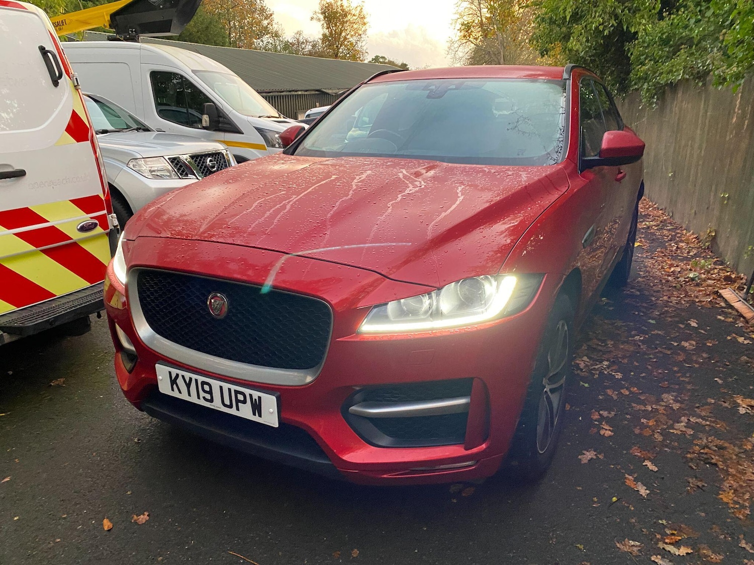 Used Jaguar F-Pace 2019 for sale - 76899418: Photo 11