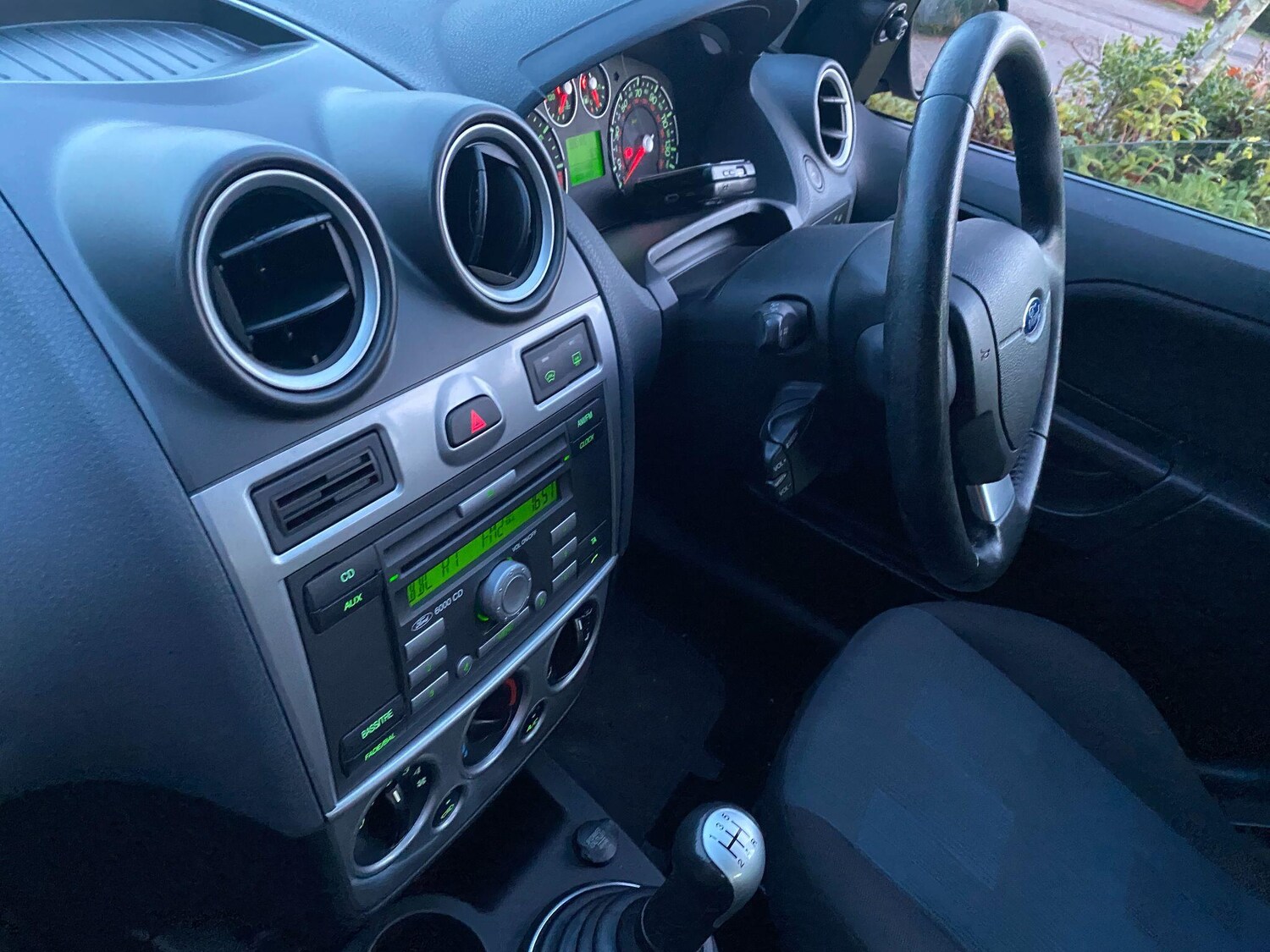 Used Ford Fiesta for sale - 77565000: Photo 9