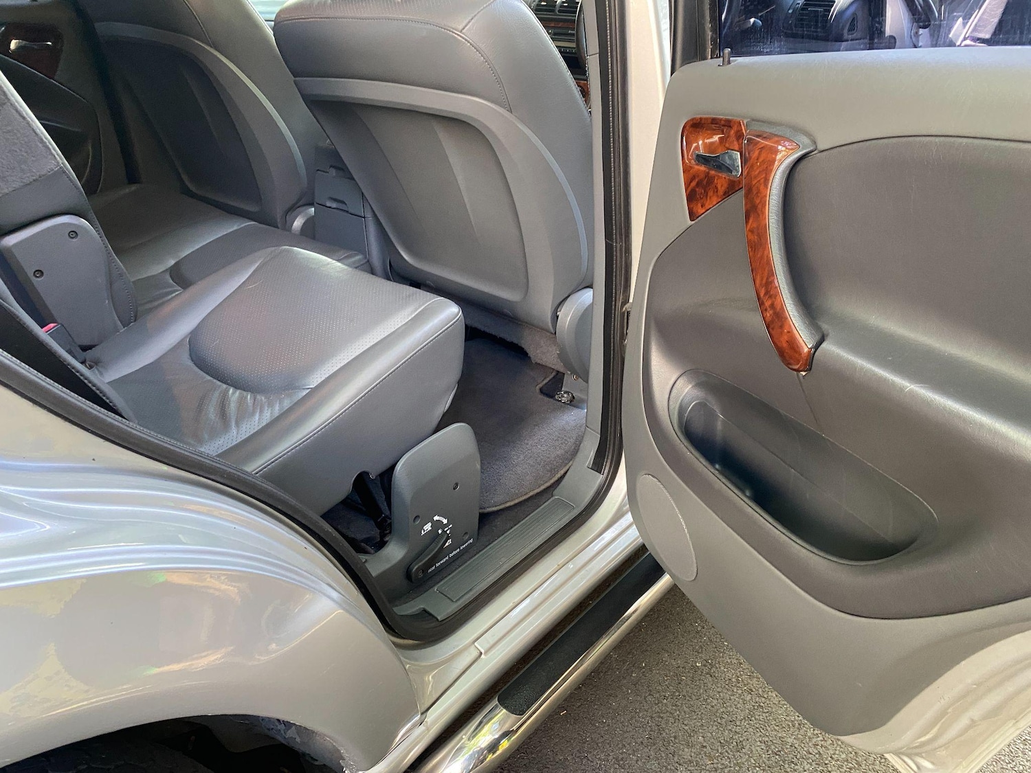 Used Mercedes-Benz M Class 1998 for sale - 76307297: Photo 14