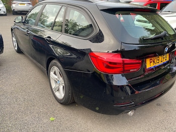Used BMW 3 Series 2019 for sale - 76457696: Photo