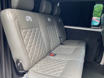 Used Volkswagen Transporter 2019 for sale - 79396036: Photo