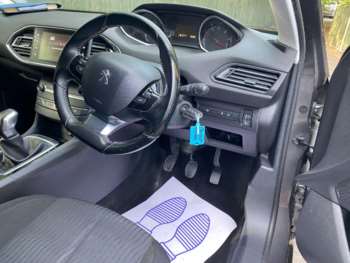 Used Peugeot 308 2016 for sale - 74686315: Photo