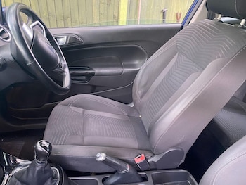 Used Ford Fiesta 2017 for sale - 79577129: Photo