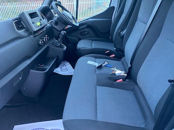 Used Nissan Interstar 2023 for sale - 76513142: Photo