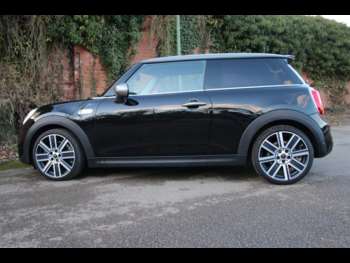 Used MINI Hatch 2019 for sale - 74643390: Photo