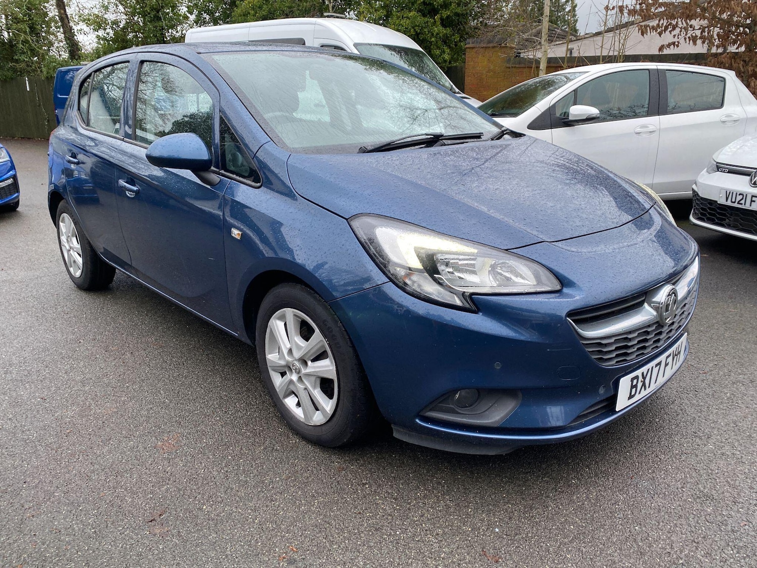 Used Vauxhall Corsa 2017 for sale - 77396437: Photo 2