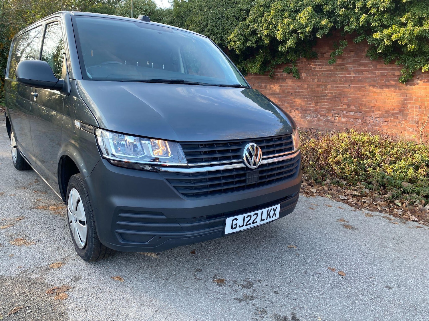 Used Volkswagen Transporter 2022 for sale - 76633959: Photo 2
