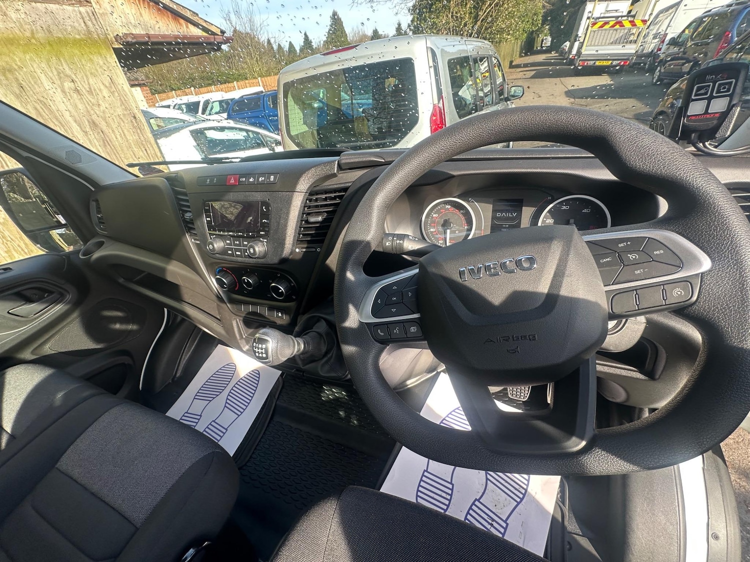 Used Iveco Daily 2011 for sale - 76337026: Photo 8