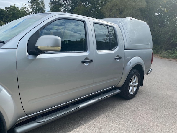 Used Nissan Navara 2015 for sale - 75646104: Photo 4
