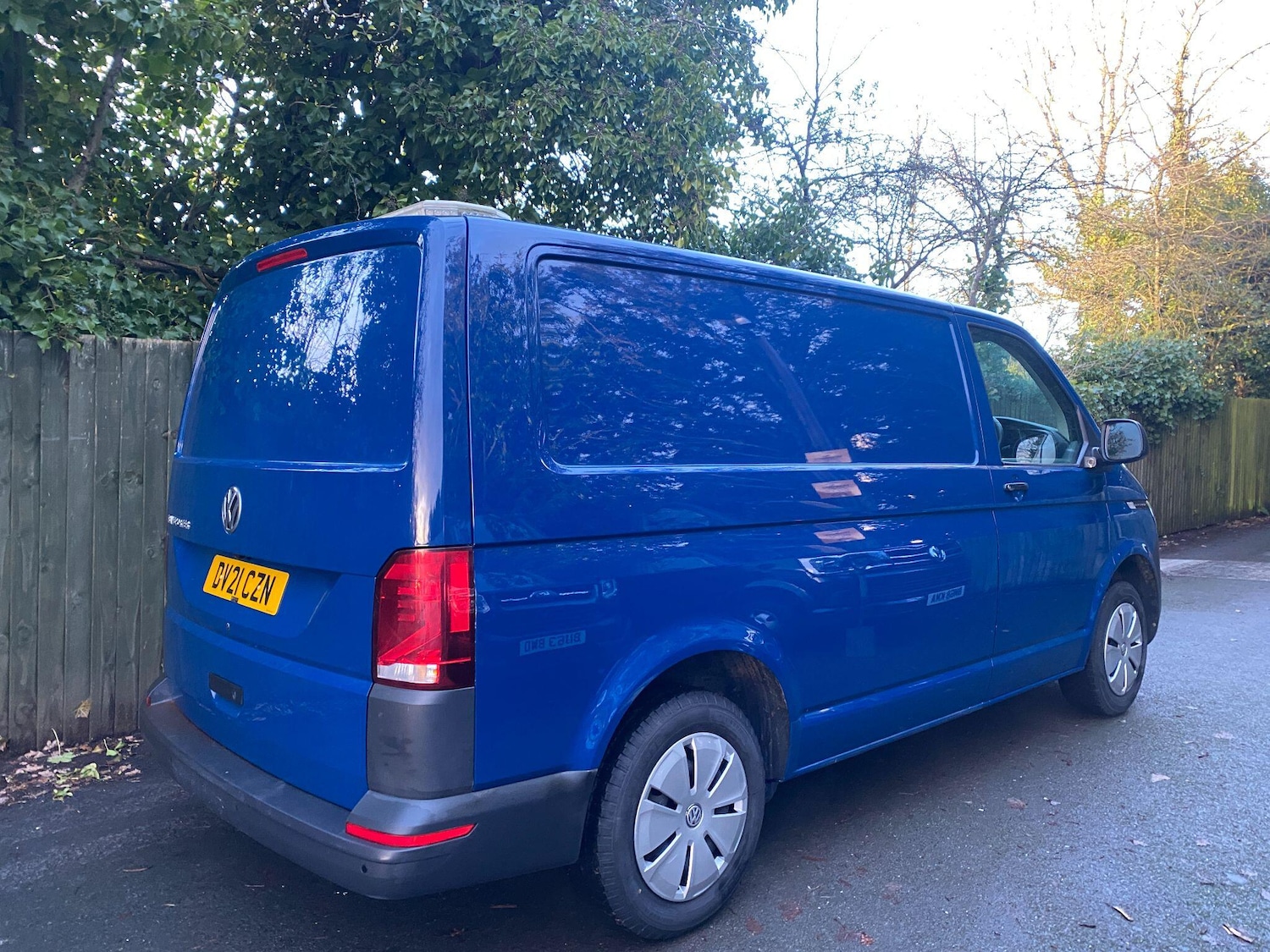 Used Volkswagen Transporter 2021 for sale - 77359018: Photo 2