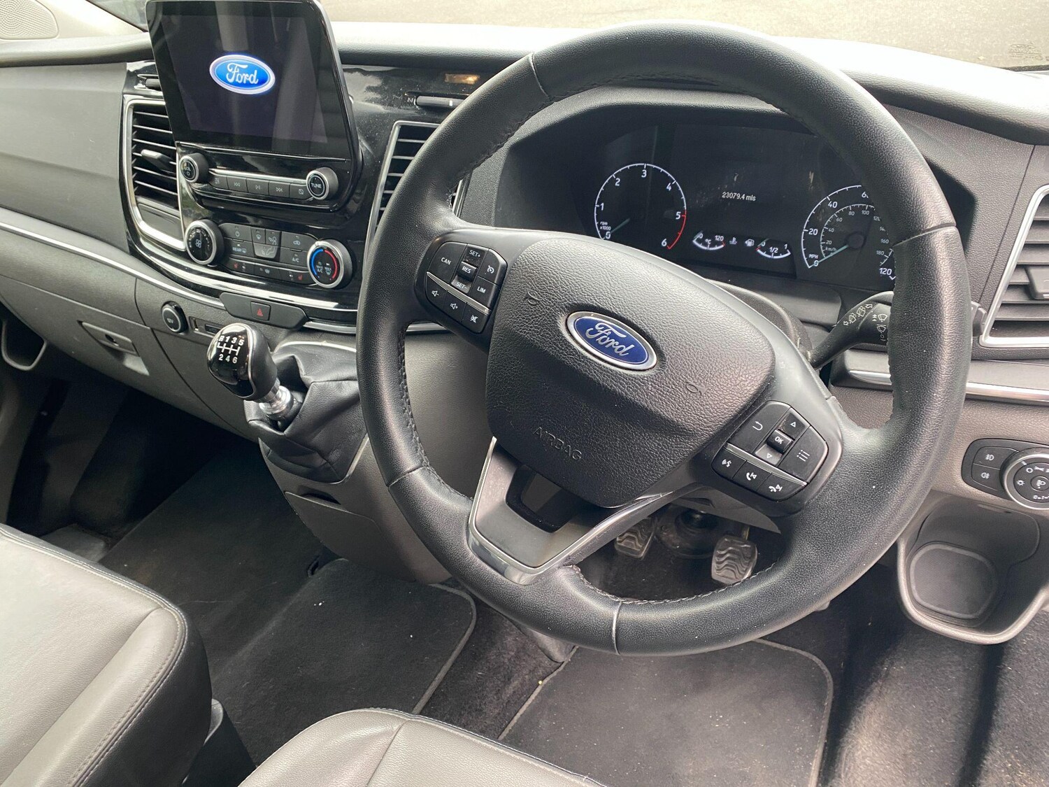 Used Ford Tourneo Custom 2019 for sale - 76326841: Photo 6