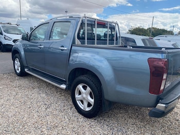 Used Isuzu D-Max 2016 for sale - 79590421: Photo