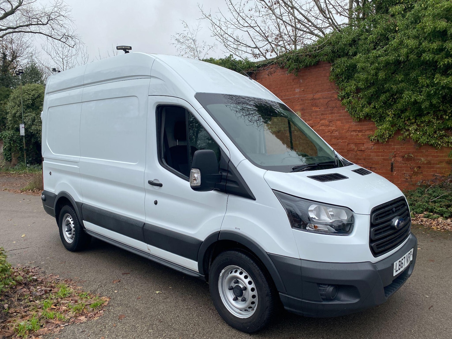 Used Ford Transit 2018 for sale - 76727705: Photo 1