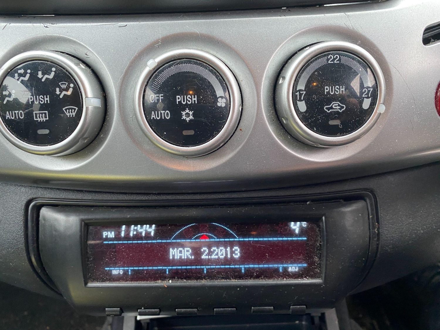 Used Mitsubishi L200 2014 for sale - 77455502: Photo 8