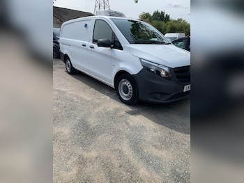 Mercedes-Benz - Vito