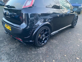 Used Abarth Punto Evo 2014 for sale - 76425469: Photo