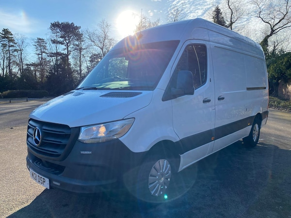 Used Mercedes-Benz Sprinter 2018 for sale - 75481360: Photo 1