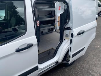 Used Ford Transit Courier 2019 for sale - 79680854: Photo